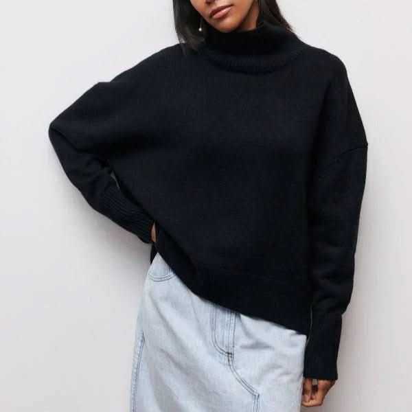ARIA | SUÉTER OVERSIZE DE CUELLO TORTUGA