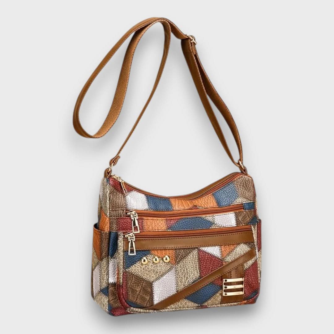 SOLARA | BOLSO DE HOMBRO CON DISEÑO DE REMACHES